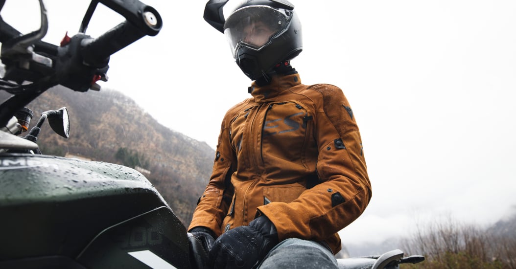 Skat montage Udvalg Can you ride a motorcycle all year round with just one jacket?