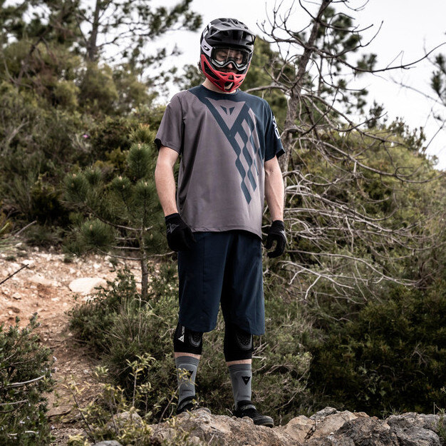 dainese gift guide mtb