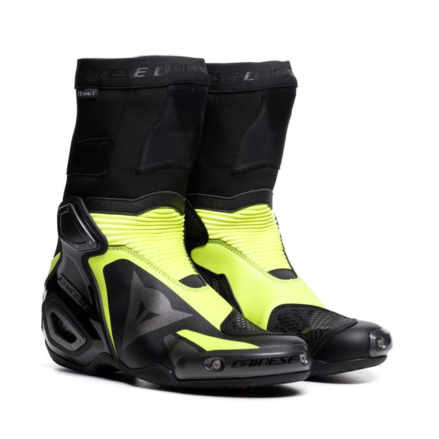 axial-2-boots-black-yellow-fluo.jpg